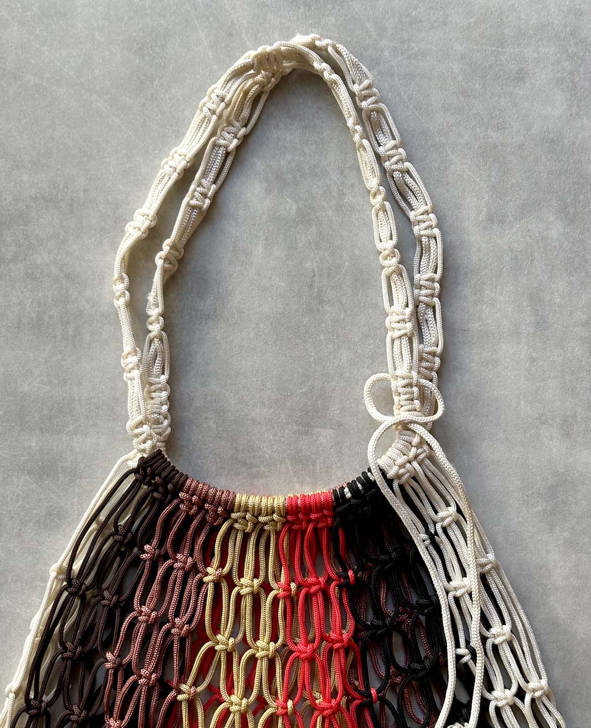 マクラメ編みバック