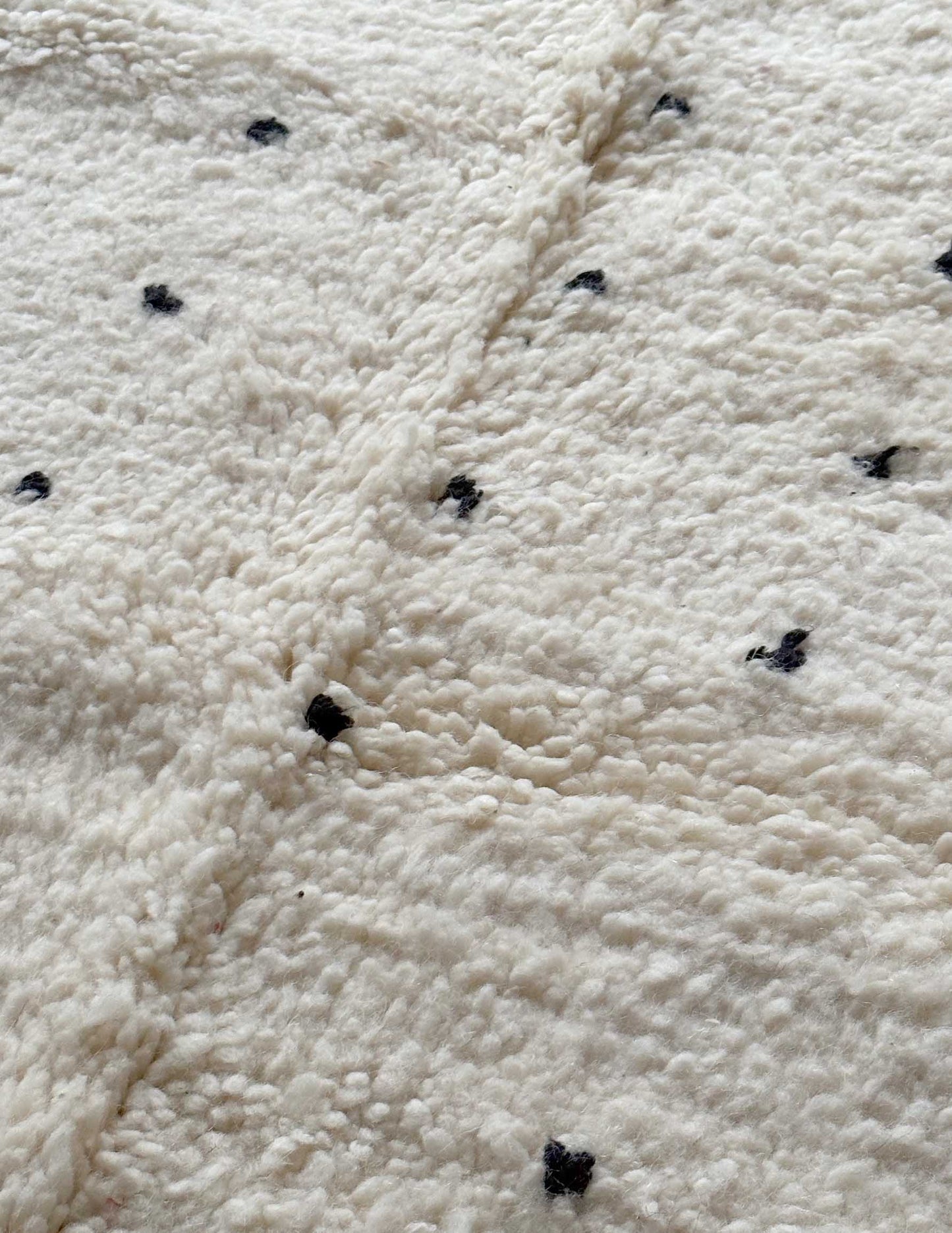 Dot rug