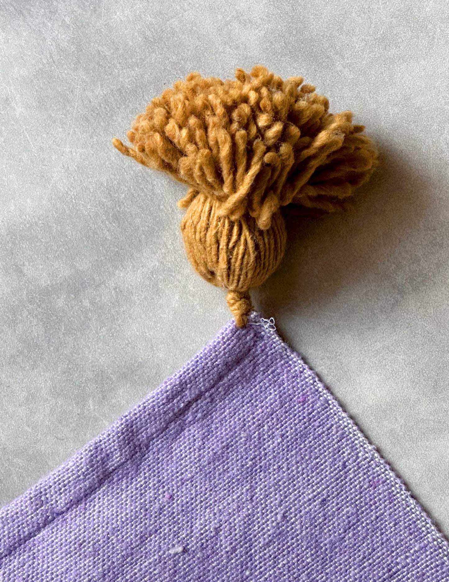 Pompom blanket