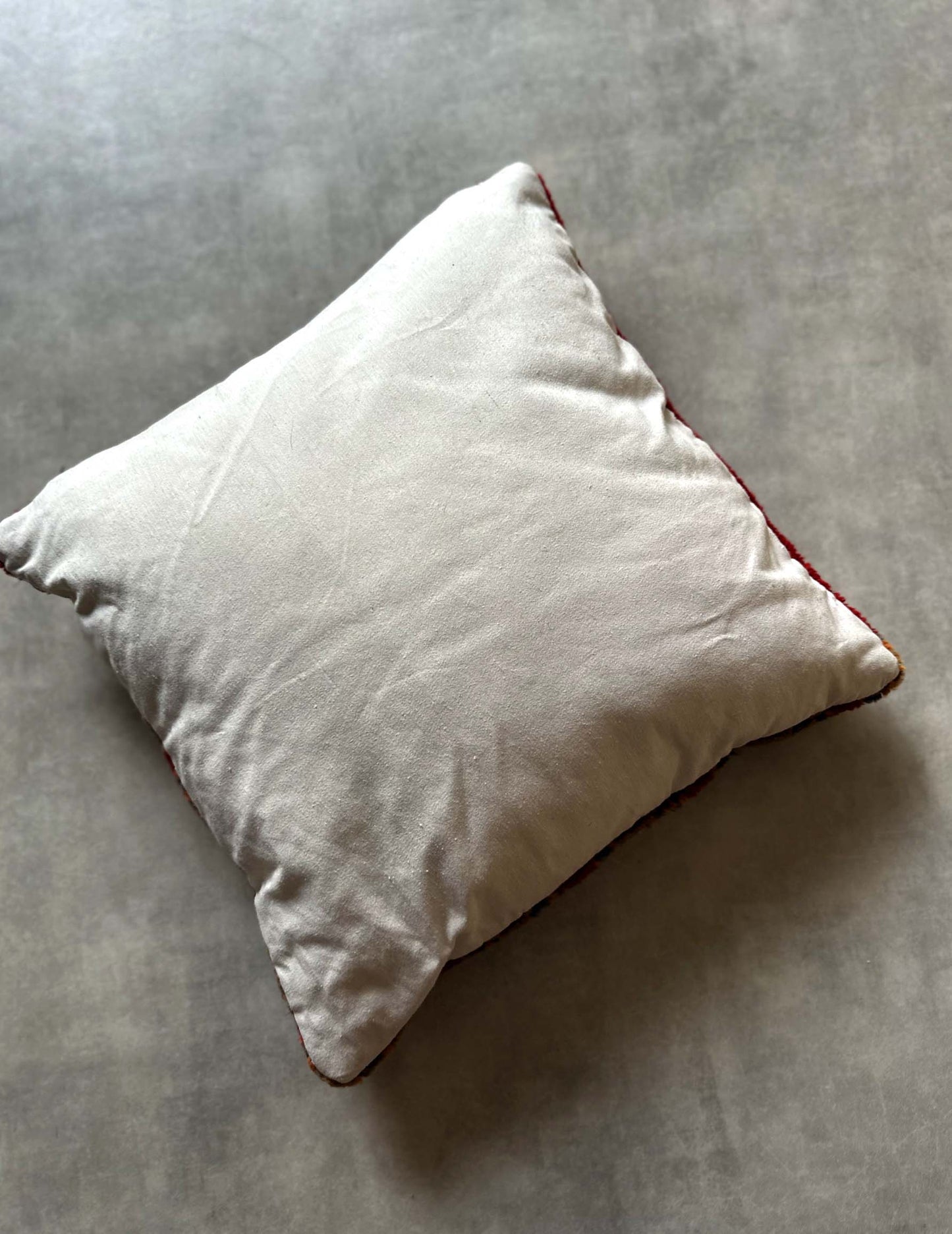 Cushion cover