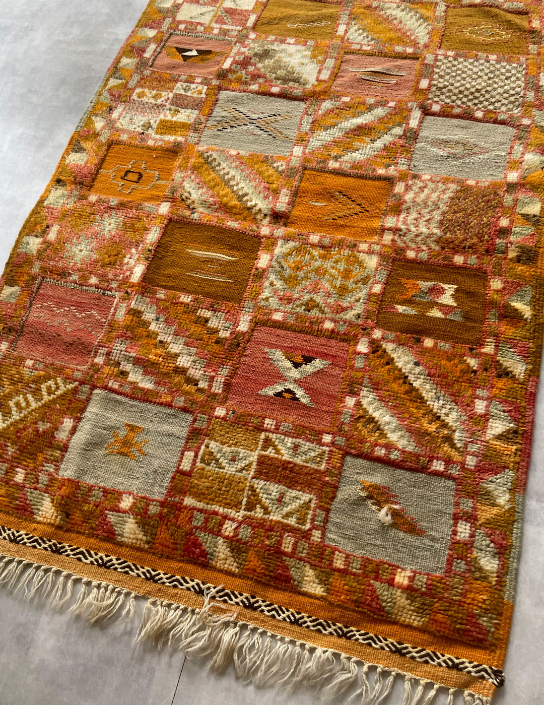 Taznakht rug