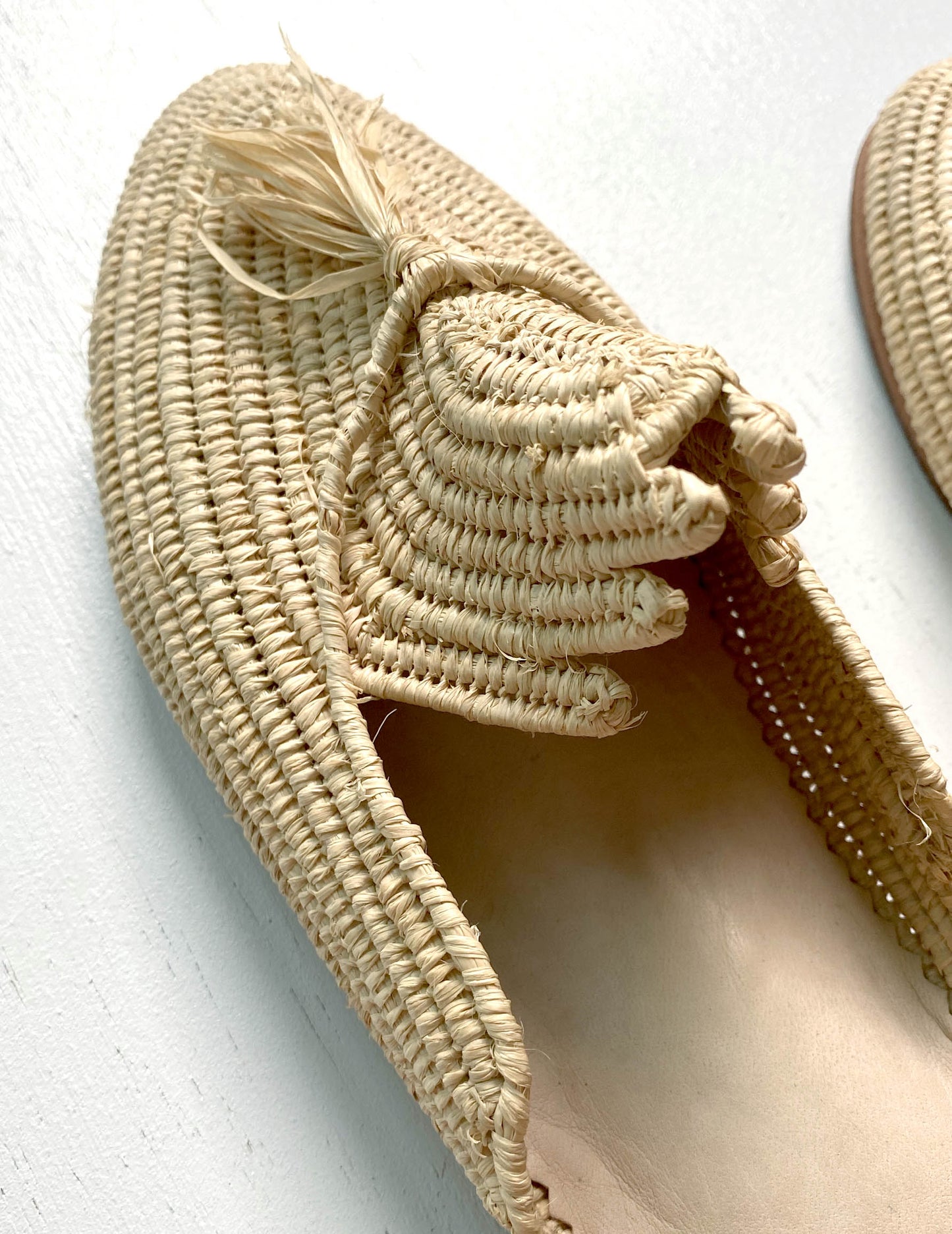 Raffia sandal