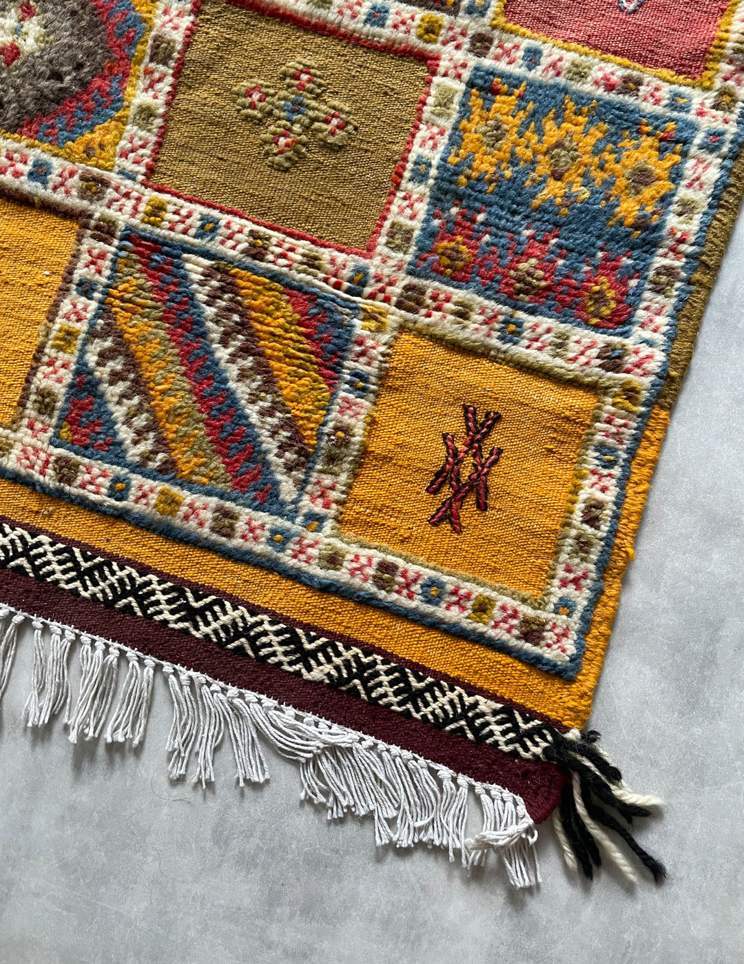 Taznakht rug