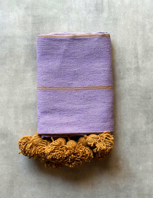 Pompom blanket