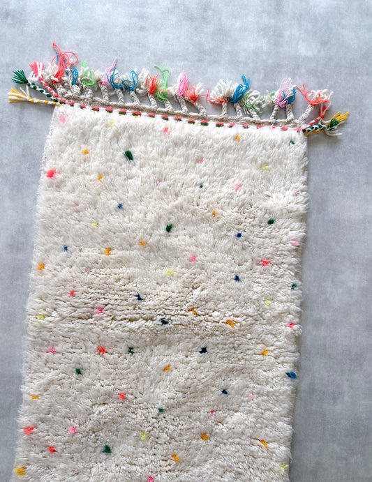 Dot rug