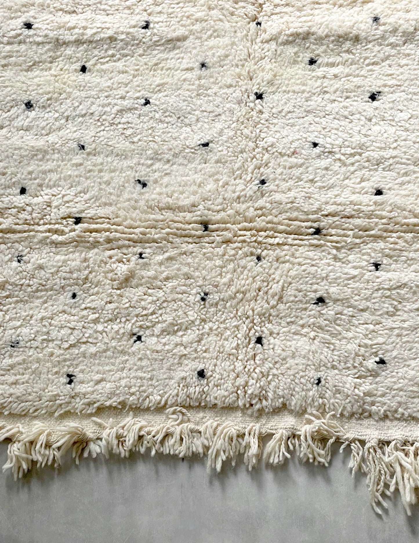 Dot rug