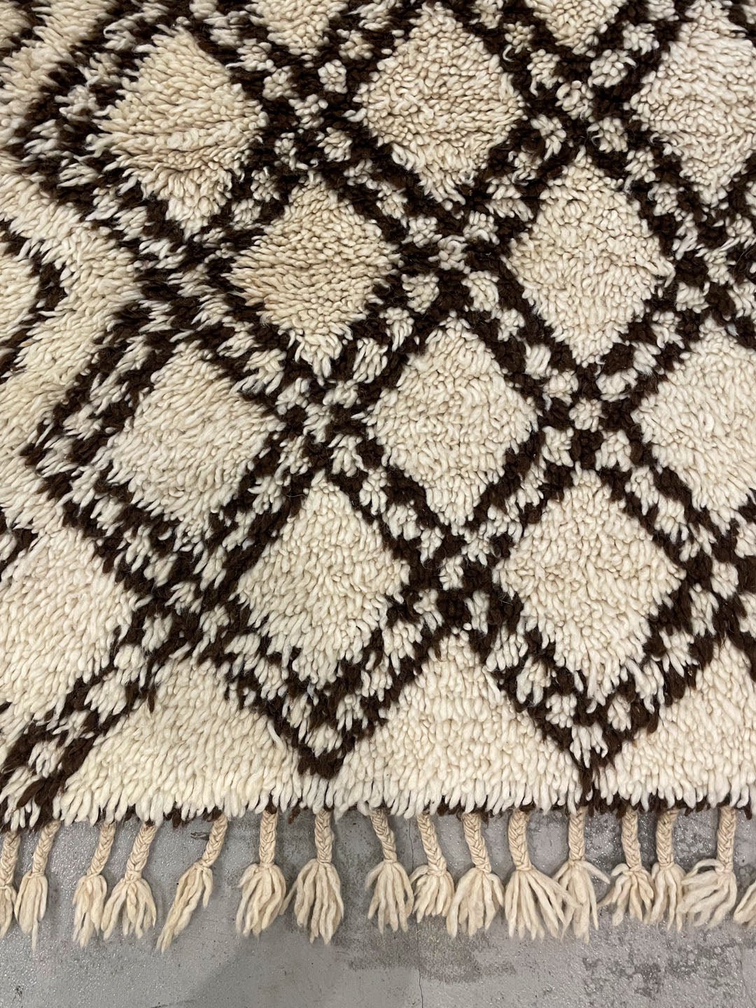 Vintage beni Ouarain rug