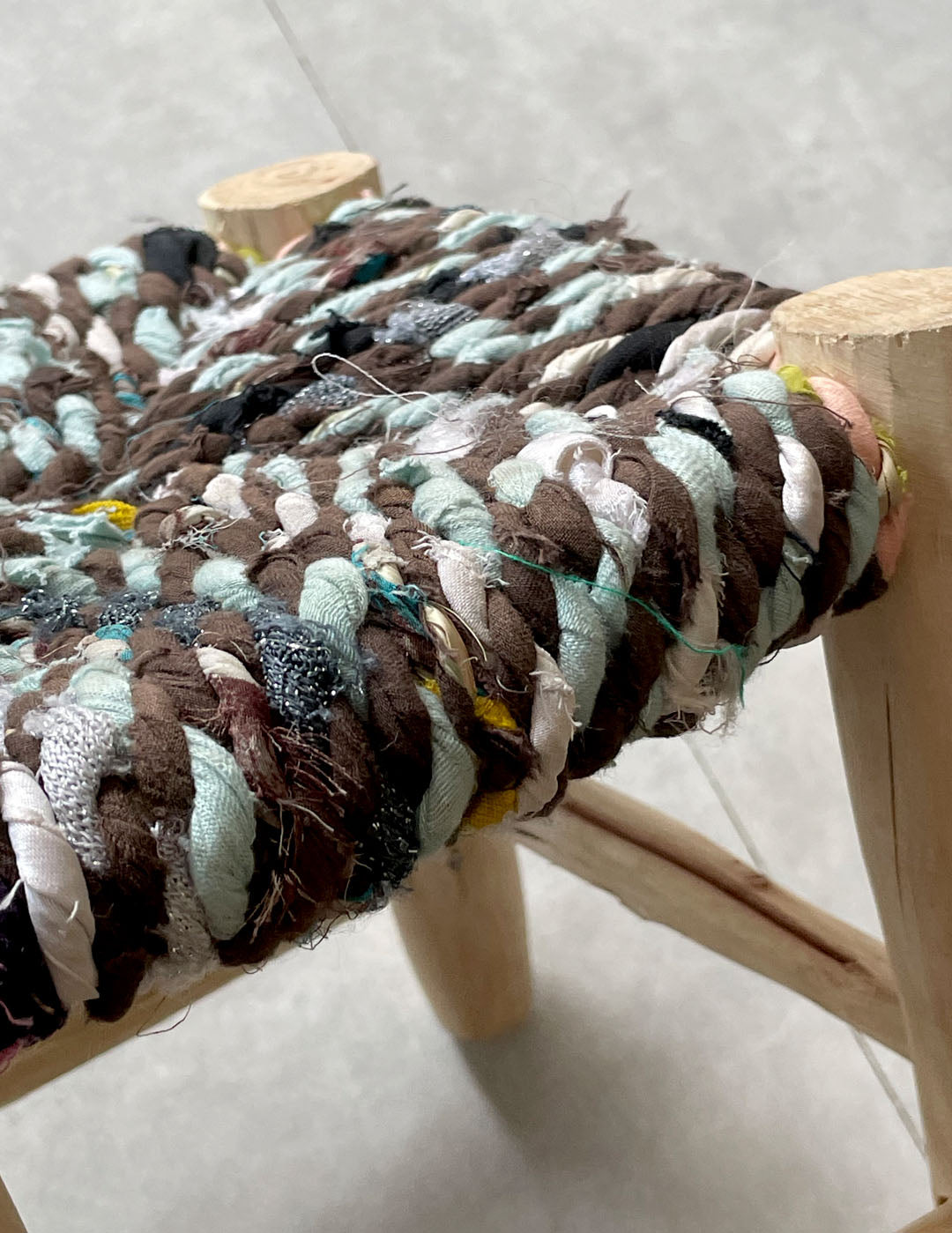 Handmade stool ( Mix colors )