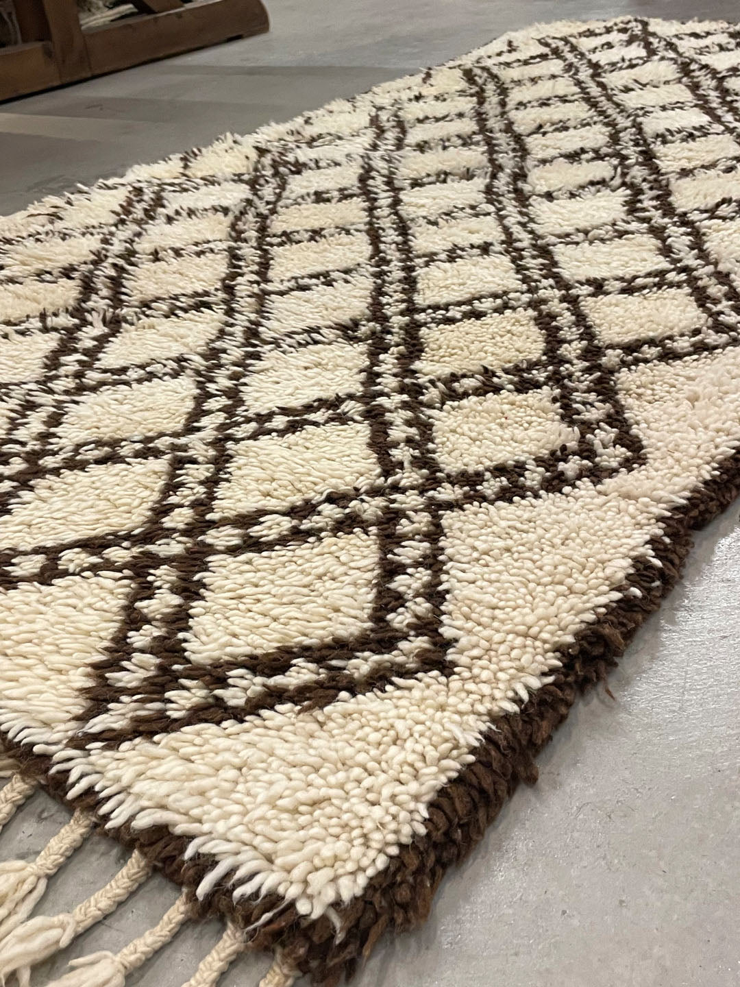 Vintage beni Ouarain rug
